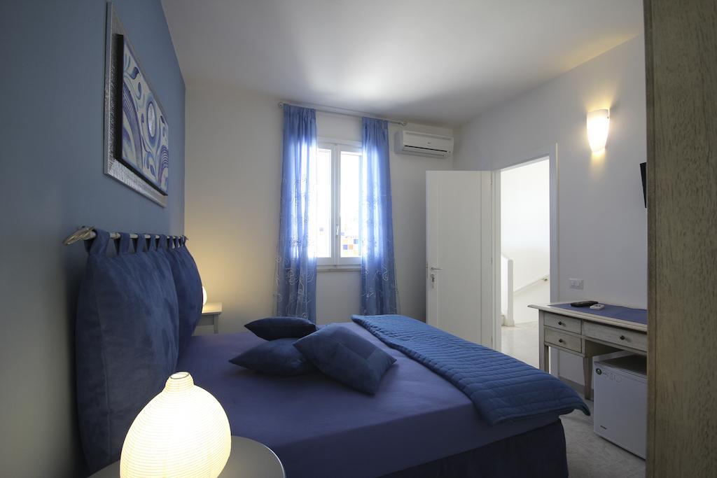 B&B Villa Genny A Pochi Passi Dal Mare San Cataldo  Room photo