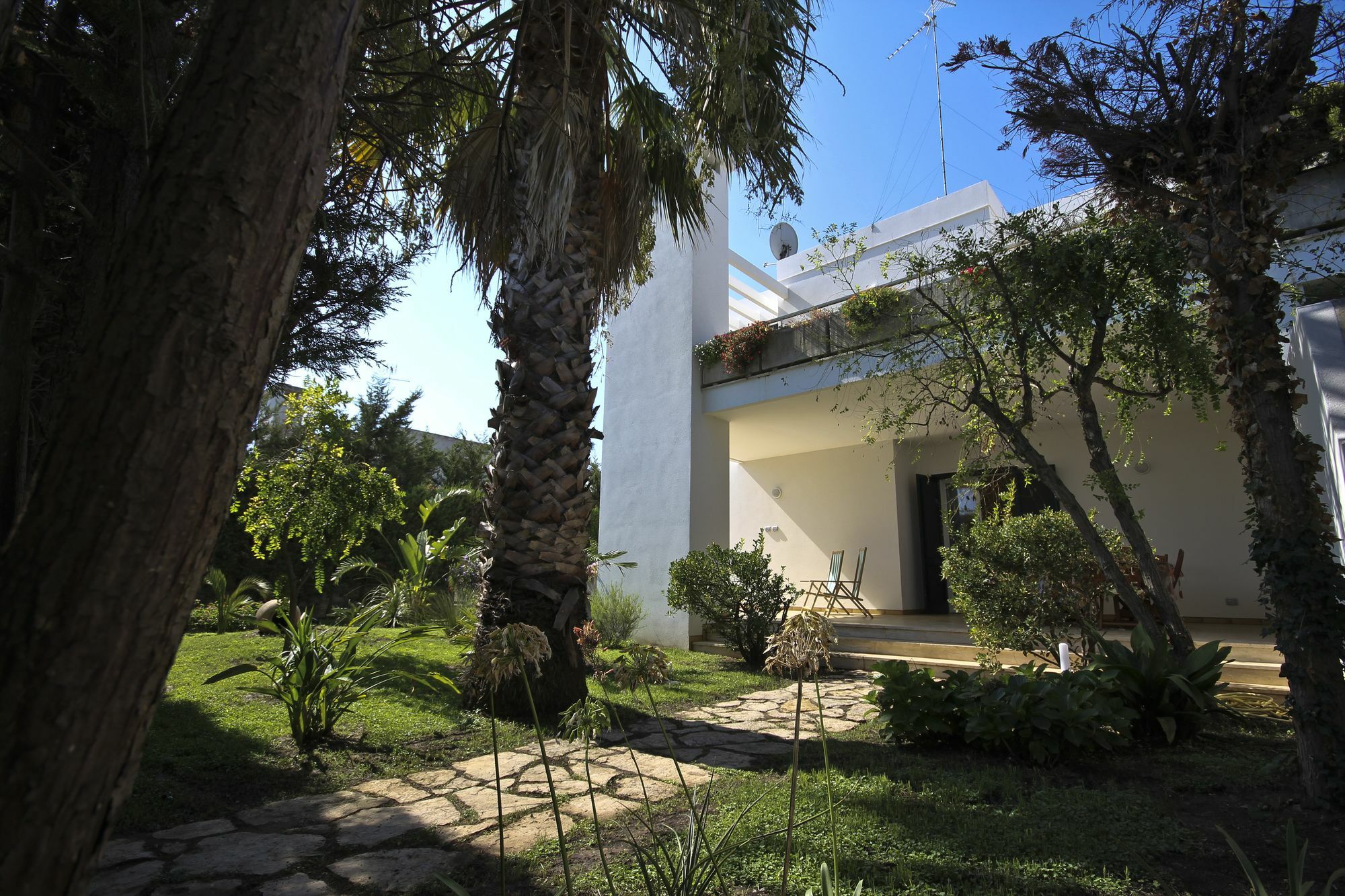 B&B Villa Genny A Pochi Passi Dal Mare San Cataldo  Exterior photo